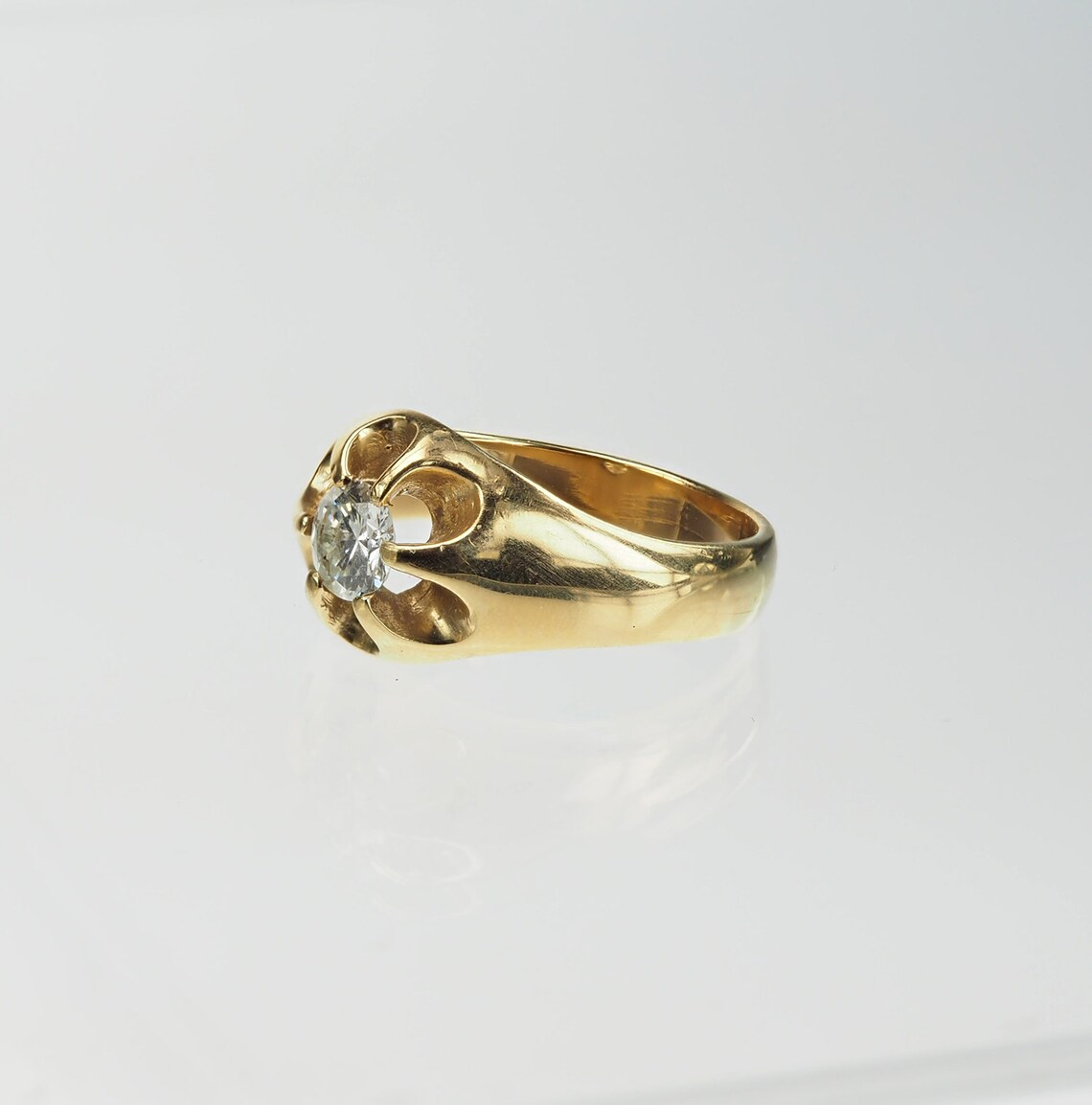 Vintage 1970s 14ky Belcher Diamond Ring .63ct Etsy