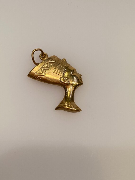 Vintage 14k yellow gold Egypt Cleopatra charm