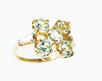 Vintage 1950's 10k Yellow Gold Light Green Stone Cluster Ring