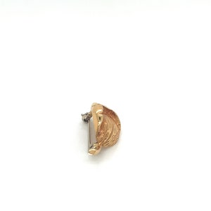 Vintage 14k yellow gold feather pin