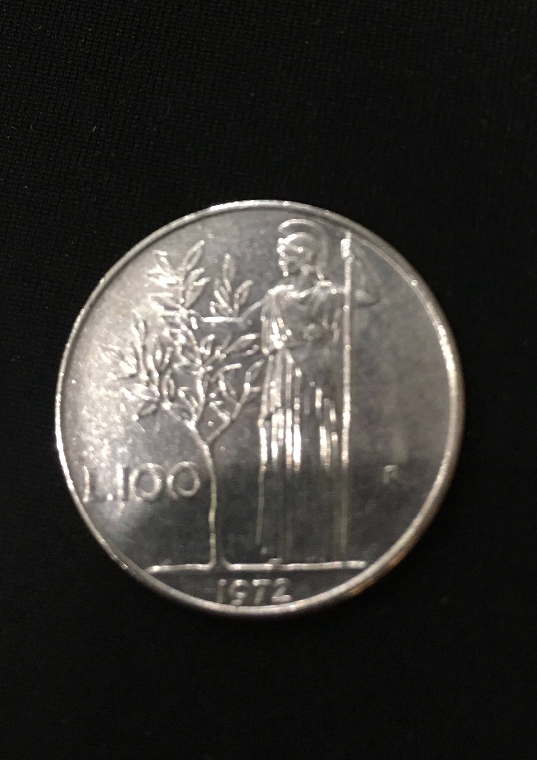 1972年および1975年 100リラ イタリア通貨; チェントリラ