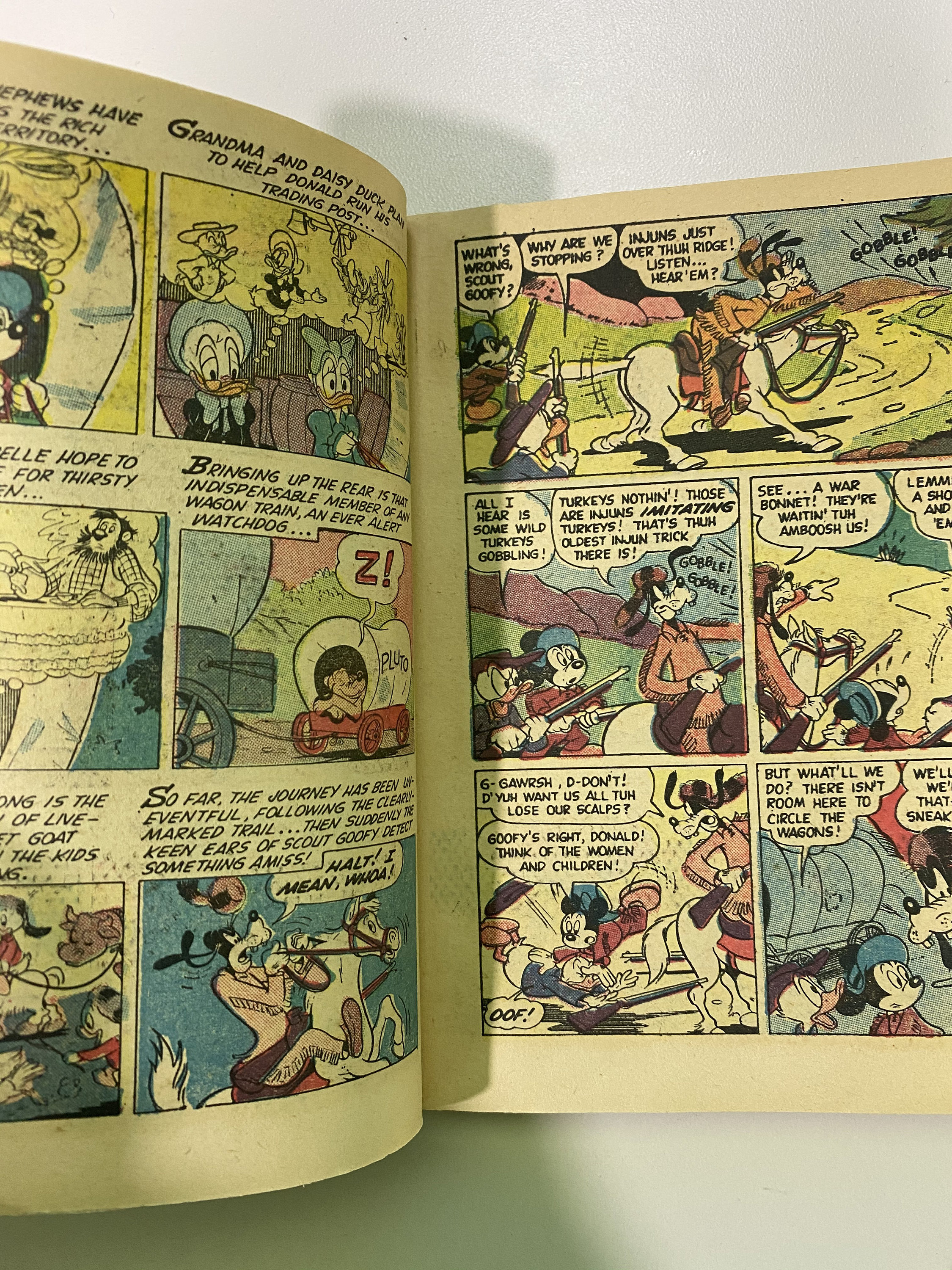 Vintage 1971 Walt Disney Comic Digest Books; Walt Disney Donald