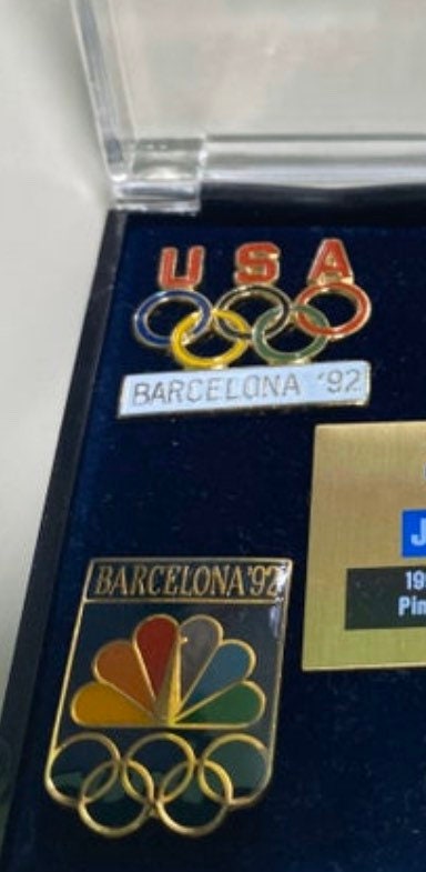 1992 オリンピック ピンバッジヴィンテージ ブローチ、米国冬季