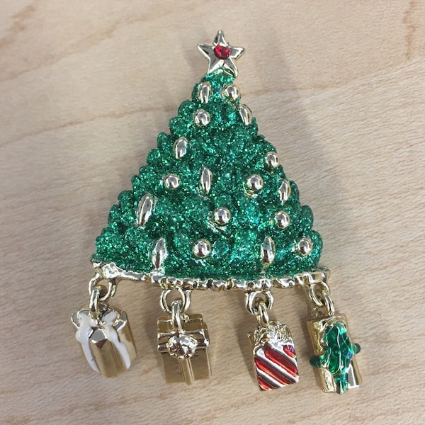 Vintage Danecraft Signed Dangle Presents Christmas Tree Brooch