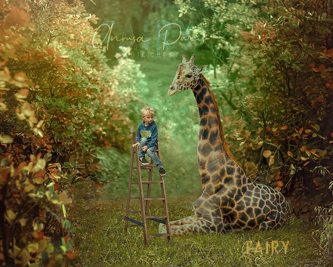 Giraffe Digital Backdrop , Giraffe Digital Background Sitting on a Creamy  Forest , With and Without Ladder , for Composite Photography - Etsy Israel, image size:1080x864