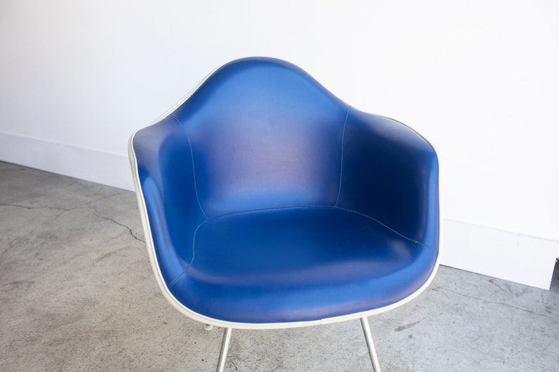 SOLD 70s Vintage Eames for Herman Miller Fiberglass Naugahyde Shell Arm Chair Padded H-base DAH chair Dark Blue image 5