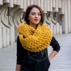 The Zizia Scarf Pattern PDF Chunky Winter Crochet Wrap Hooded Infinity Cowl Design DIY image 2