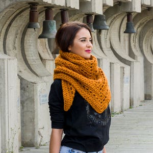 The Kabac Shawl Easy Pattern PDF Winter Chunky Crochet Triangle Scarf for Men or Women DIY