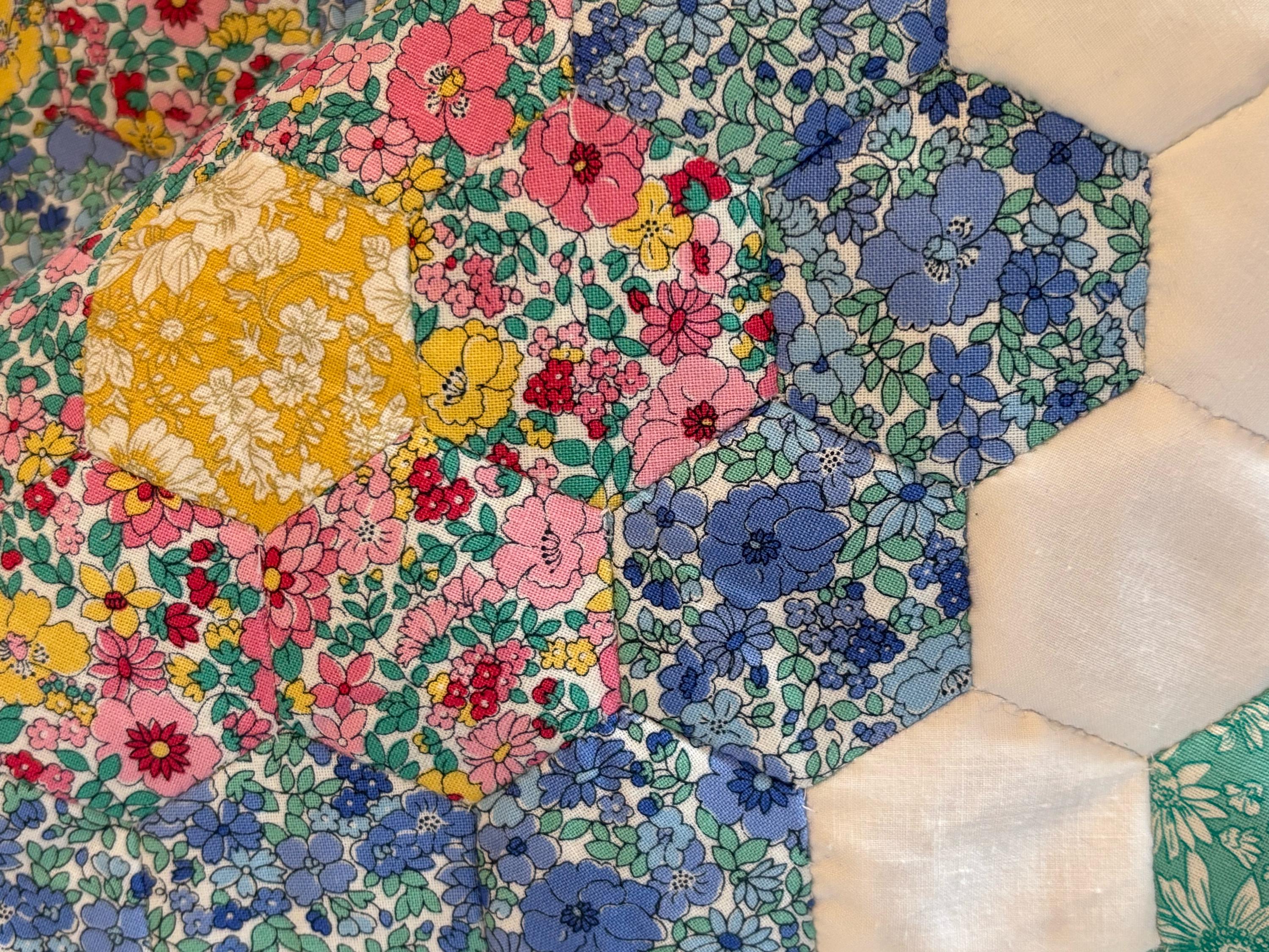 EPP Table Runner Pattern PDF, Grandmother’s Flower Garden, Scrap ...