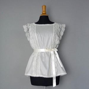 L U C I E, Top, Bluse, Seide, Bluse aus Spitze, ivory, Brauttop, Shirt ivory, Seidentop, Bluse mit Spitze, Top aus Spitze, Baumwolle