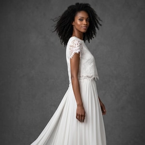 T I N A Crop Top , Brauttop, Boho, Top aus Spitze, ivory, Spitzentop, Bohokleid, Brautkleid, Tüllrock,