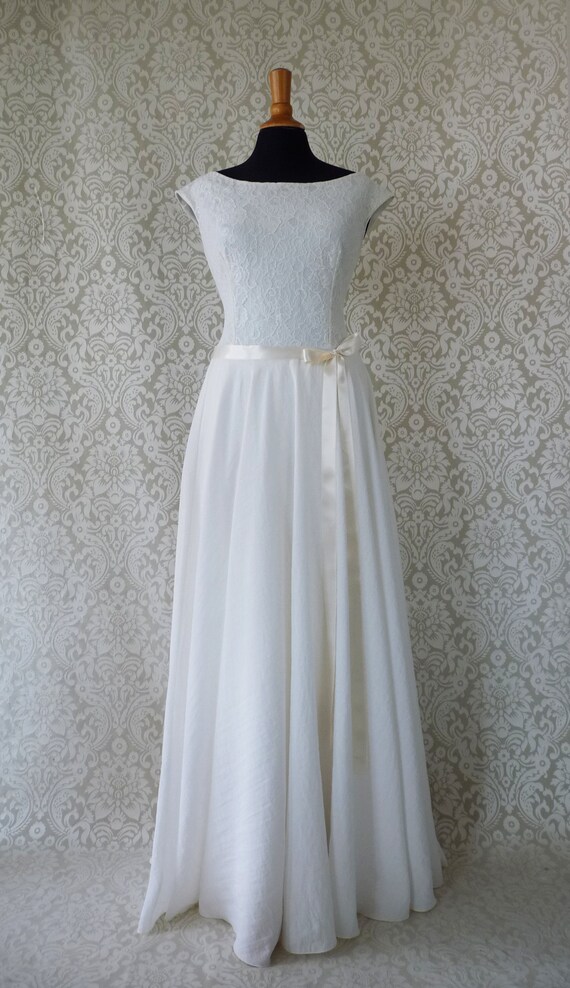 J U L I E T T E Bridal Gown Wedding Dress Ivory Lace Etsy