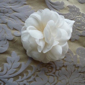 Blossom, bridal bouquets, flower, brooch, bridal jewelry, bridal flower, pin, brooch, flower brooch, flower jewelry SINA ivory