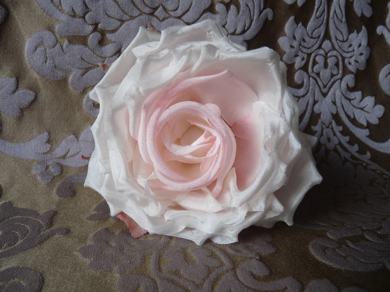 Blossom, bridal bouquets, flower, brooch, bridal jewelry, bridal flower, pin, brooch, flower brooch, flower jewelry AMALIA rosé