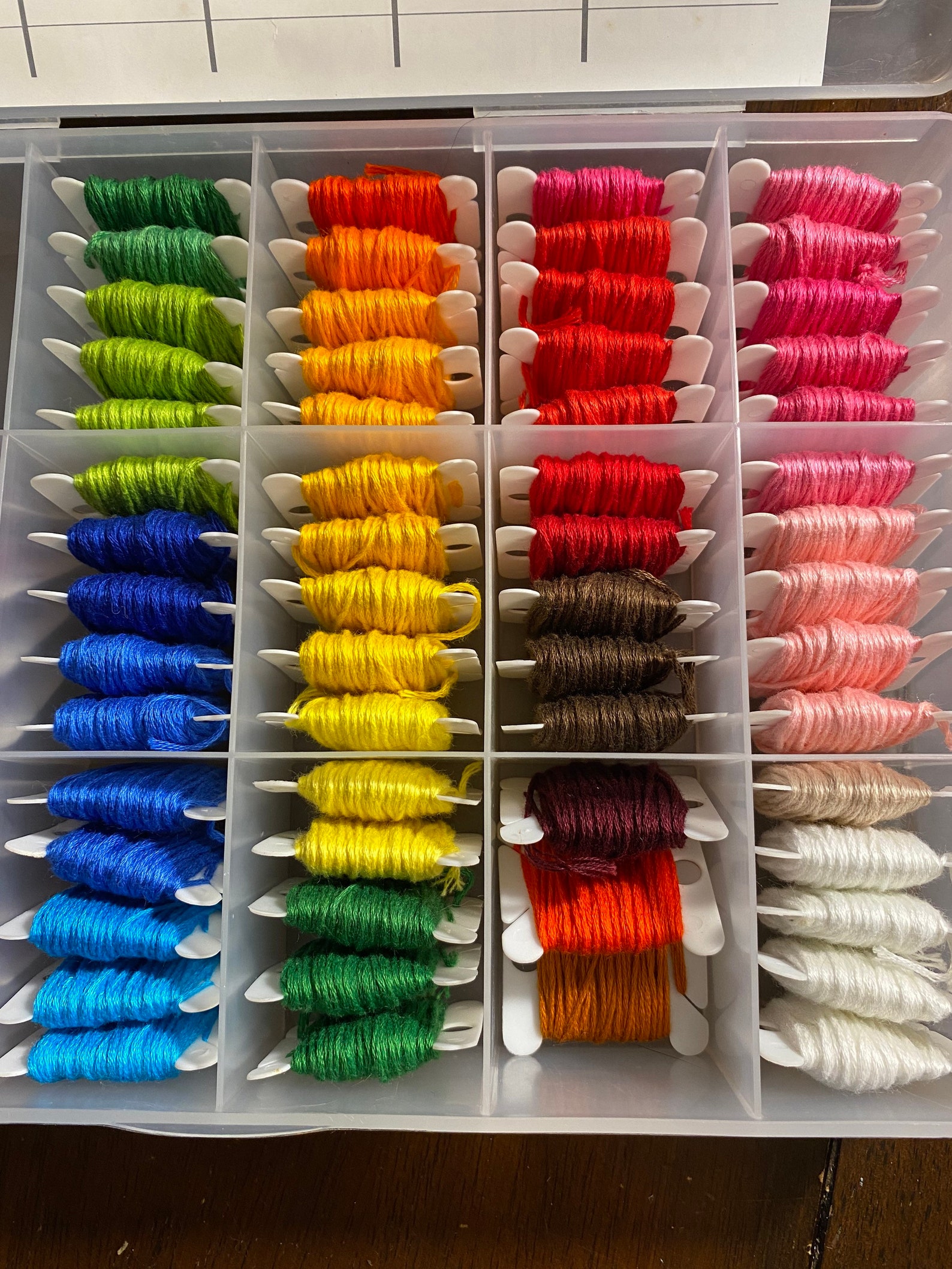 Floss Organizer / Darice Needlecraft Organizer / 17 Etsy