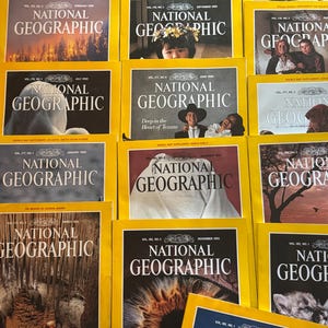 美品 National Geographic英語版1991-92年版 ケース付 1992 National Geographic Magazine - Etsy