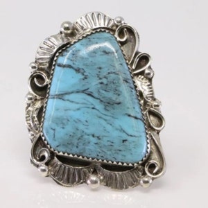 Native America Navajo Handmade Sterling Silver Turquoise Ring By L.C.
