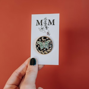 Green butterfly enamel pin | insect pin | colorful moth pin