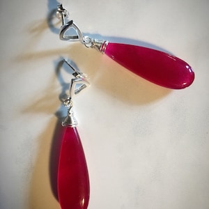 Ruby jade and 92.5% sterling silver drop earrings