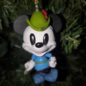 Disney Mickey Mouse from Brave Little Tailor