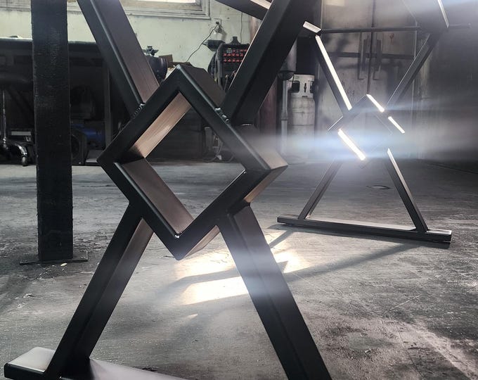 High-Quality Metal Table Legs Made in the USA.