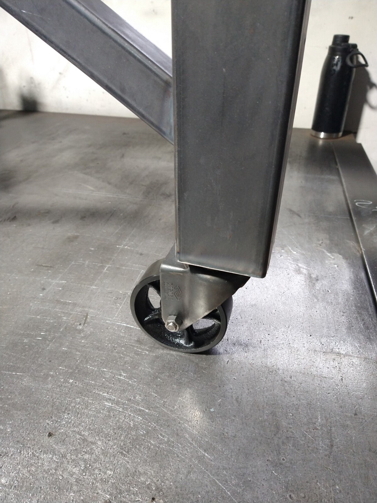 Metal Table Base / Table Base Casters / Legs With Casters / Metal Table Legs