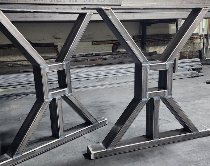 Farmhouse Metal Table Legs - Custom Heavy Duty Steel Bases