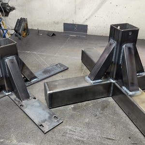 Farmhouse Metal Table Base: Industrial Steel Pedestal Legs