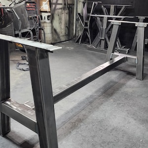 A-Shaped Metal Table Legs: Steel Table Base with Beam