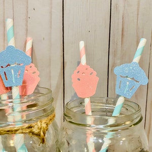 Cupcake or stud muffin, Gender Reveal Cupcake Straws, Gender Reveal Party, Gender Reveal Decor, Cupcake or Stud Muffin Straws 10 ct