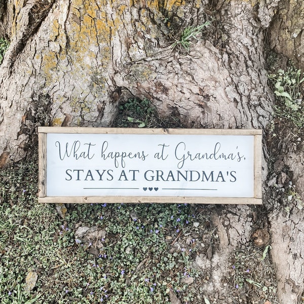 Grandparents Sign, What Happens At Grandma's Stays At Grandmas, Grandparents Wood Sign, Grandparent Gift, Grandkids Plaque,