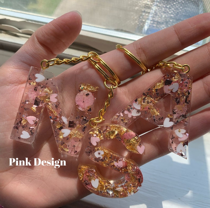 Resin Dried Flower Custom Letter Keychain Etsy