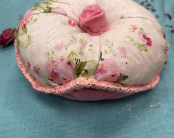 Marie Antoinette scented needle cushion