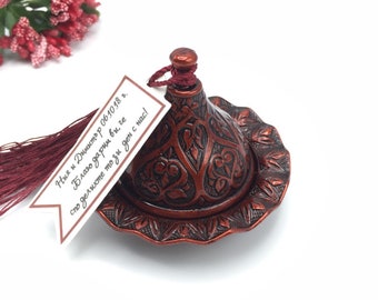 Unique Wedding Favor Boxes with Personalized Tag