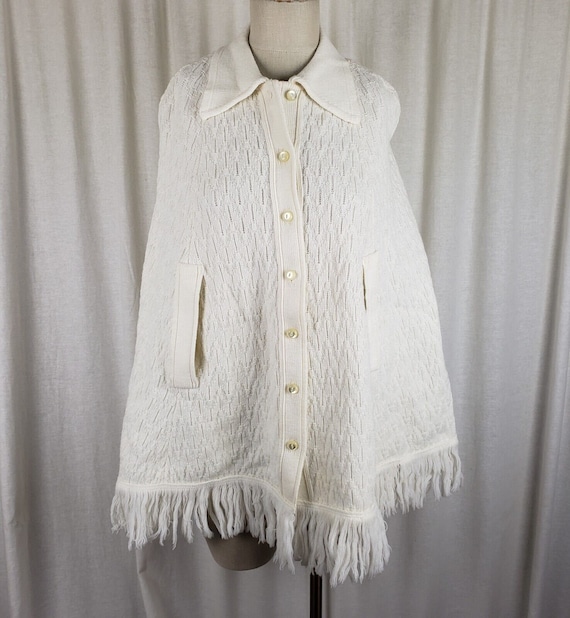 Vintage Sweater Bee by BANFF White Knit Crochet Fringe