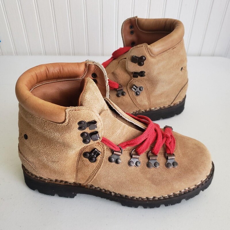 waffle stomper hiking boots