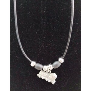 Vintage Paul Reveres House Pewter Silver Black Rope Single Strand Bead Necklace Pendant Charm Souvenir Jewelry