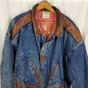 Vintage Urban Outfitters Denim Blue Jean Leather Bomber Jacket Mens size Large Quilted Liner 80s 90s Colorblock Two Tone Brown & Blue image 2