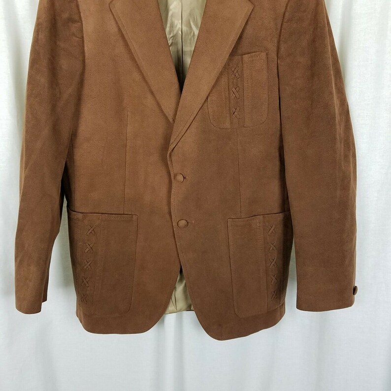 Vintage LeBaron California Clothes Blazer Sport Coat Skinner Ultra Suede Jacket Mens size 42R Brown Braided Accents