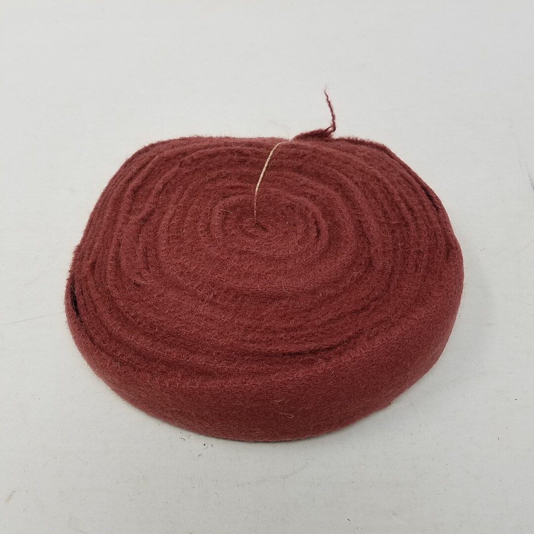 Vintage Rug Braiding Brick Red Roving Soft Wool Cashmere Strips Fabric