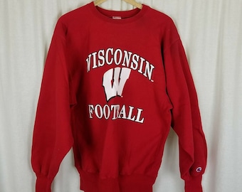 Vintage Reverse Weave Champion Wisconsin Badgers Football Red Crewneck Sweatshirt Mens size XL Made in the USA Pullover