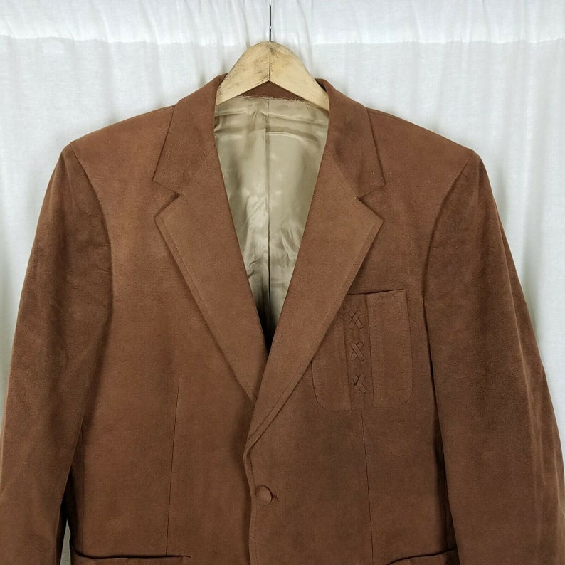Vintage LeBaron California Clothes Blazer Sport Coat Skinner Ultra Suede Jacket Mens size 42R Brown Braided Accents