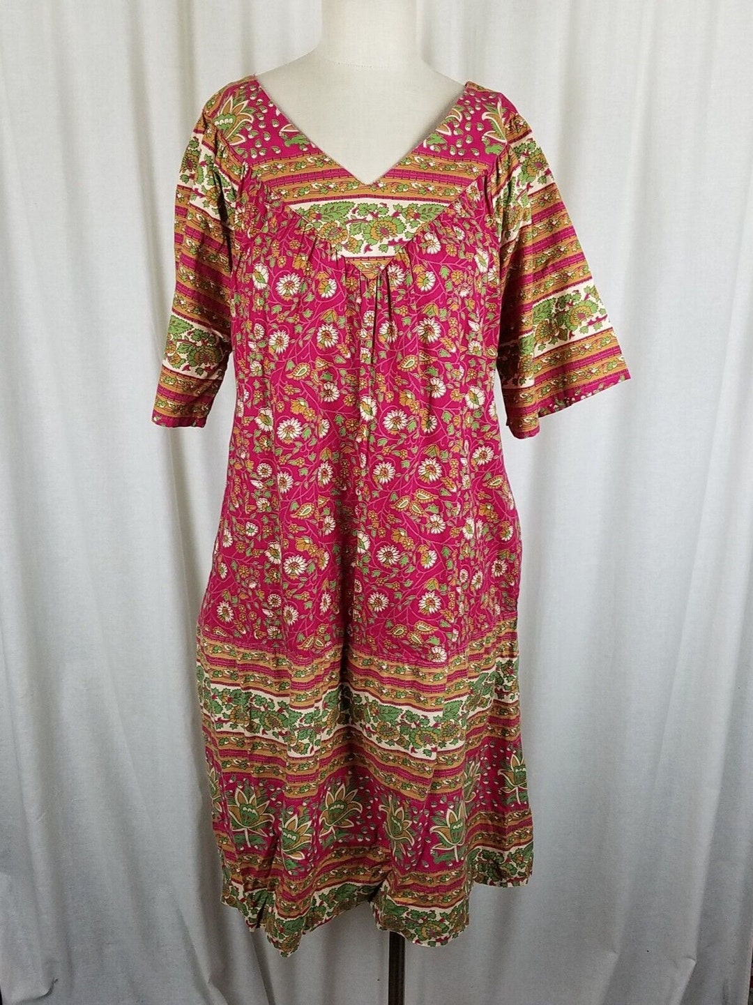 Vintage 70s Kaftan Hawaiian Sun Dress Muumuu Womens M L Vneck Floral ...