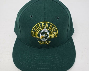 Vintage Green Bay Packers The Pack 1961 Snapback Hat Cap Mens OS NFL Roman USA One Size Fits Most Adjustable