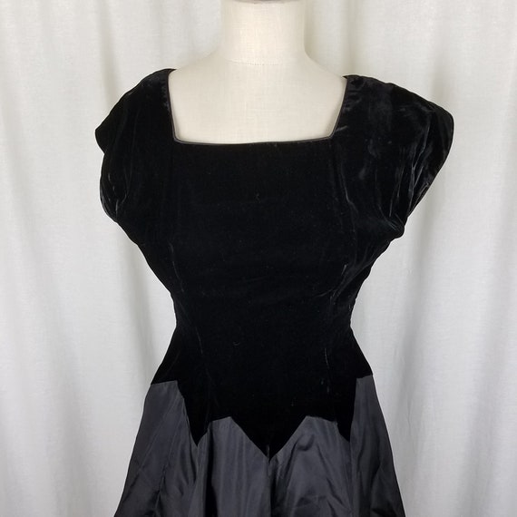 Vintage Jane Hodges New York Black Velvet Satin F… - image 2