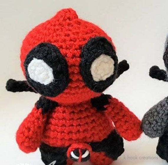 deadpool de peluche