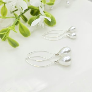 925 Stearling Silver Long Tiny  Hook with Pearl Earring. Thiy Long Earring Hook Pearl Dangle Earring.