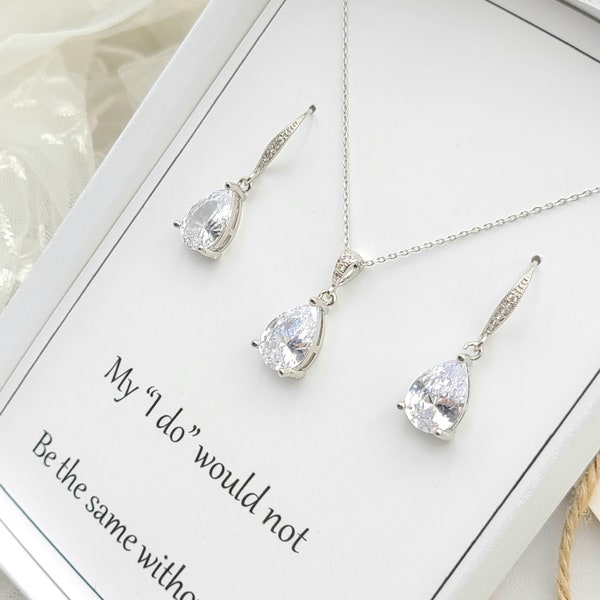 Silver  Cubic Zirconia Tear Drop necklace & Earring Set . Silver  Clear Teardrop Necklace and Earring Bridesmaid  Gift.