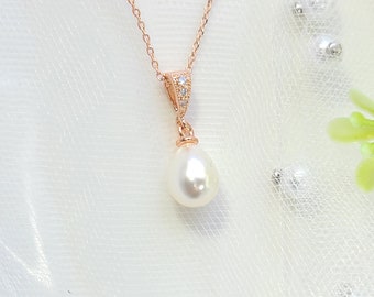 Rose Gold 10mm Pearl Necklace. Rose Gold Teardrop pearl Necklace. Bridesmaid Necklace. Maid of Honor Necklace.
