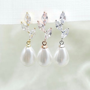 Crystal Leaf with 12MM, 8MM Teardrop Pearl Earring. Silver, Gold Pearl Teardrop Earring. Bridesmaid Earring. Bridal Earring.